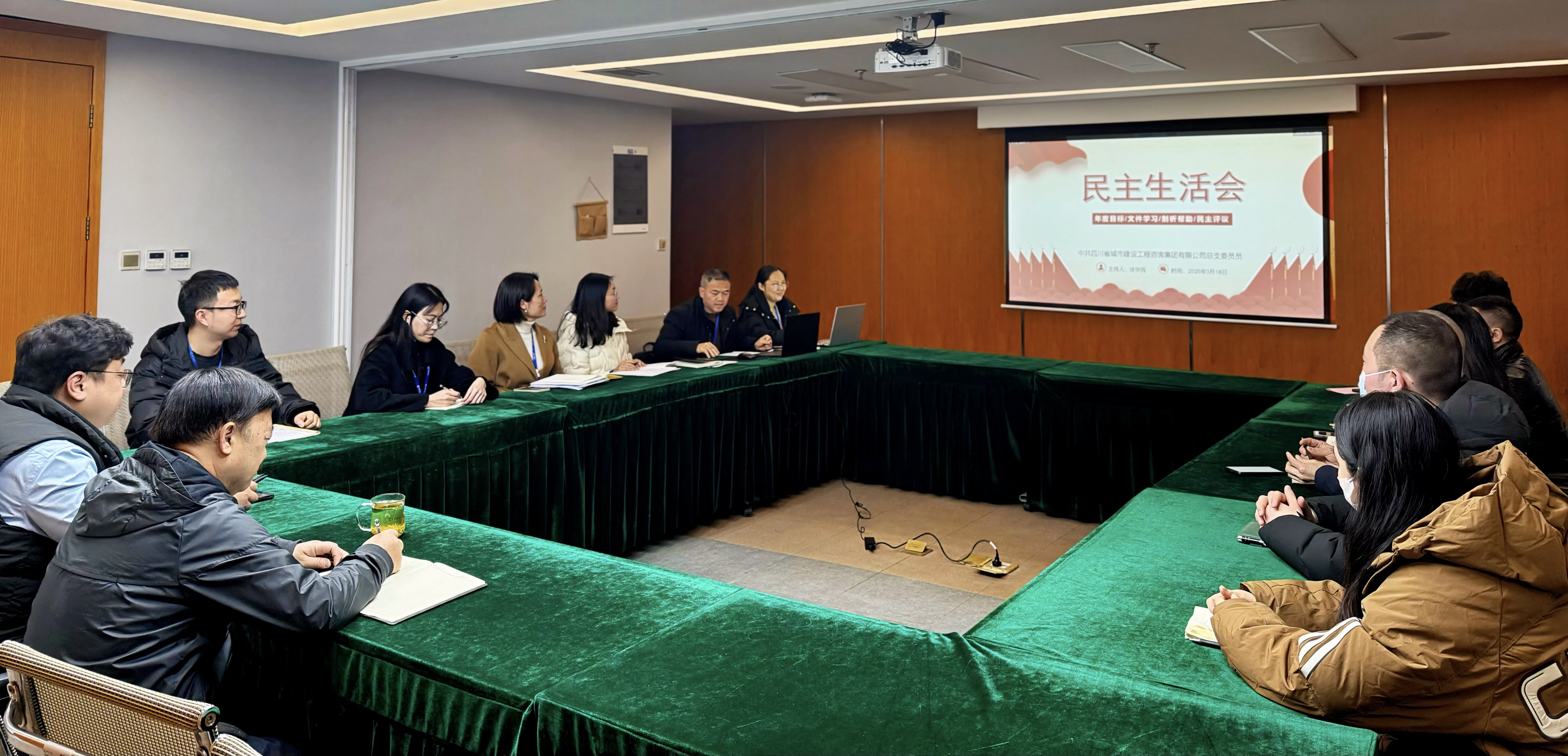 1744078124420506.jpg 4c40e8920171c1f133f59df93d511d70.jpg